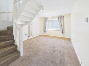 Lounge- click for photo gallery